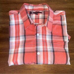 Volcom Short Sleeve  Button Down Shirt Size Large